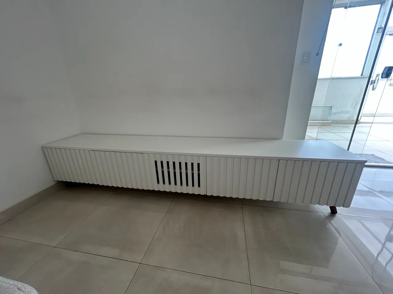 Rack branco ripado - MDF planejado64840818645761121