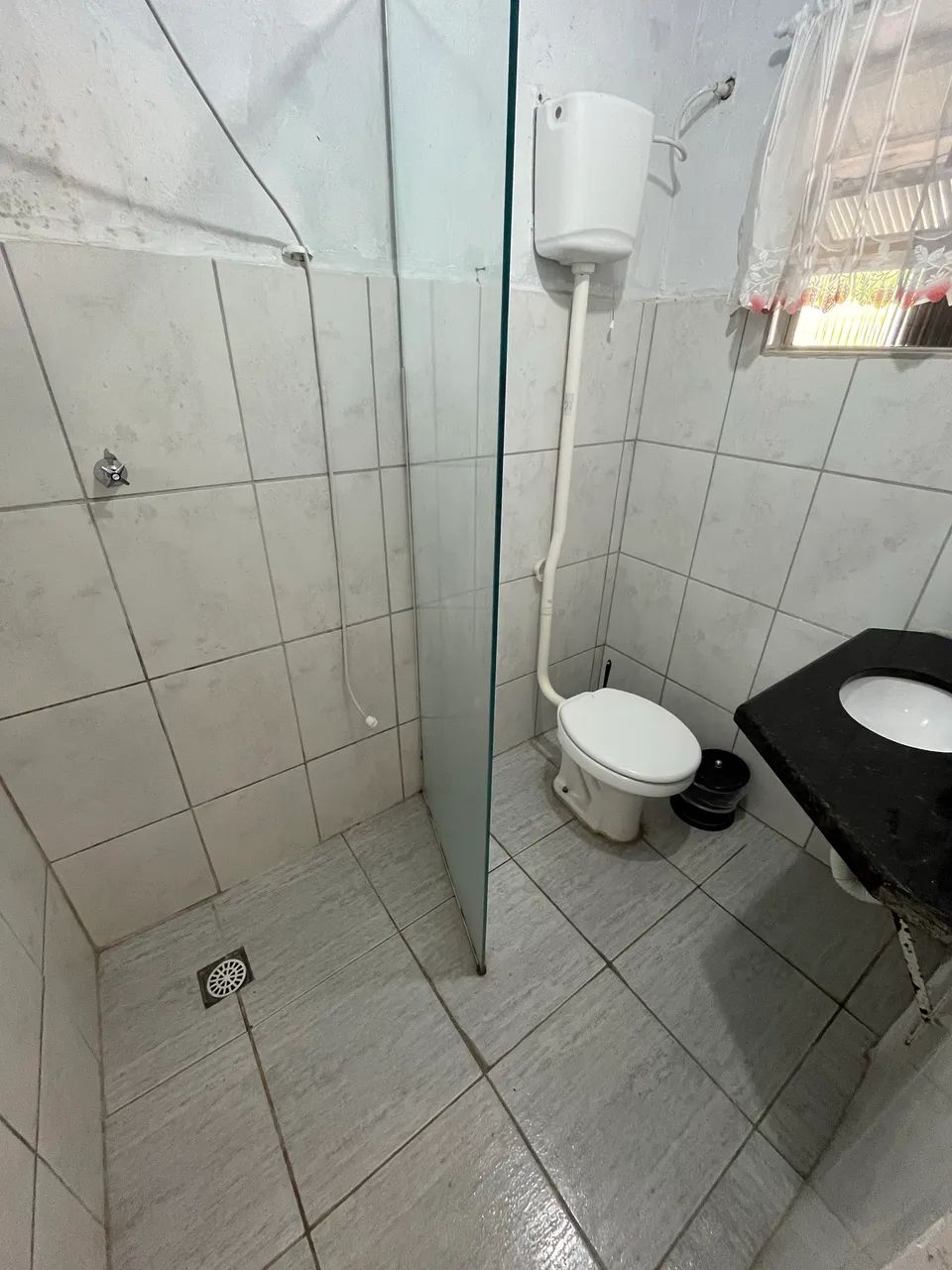 Alugo Casa para 10 pessoas em Praia de Leste  - Foto 12