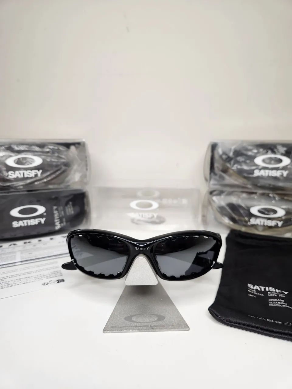 Oakley x Satisfy Straight Jacket Black - Acessórios