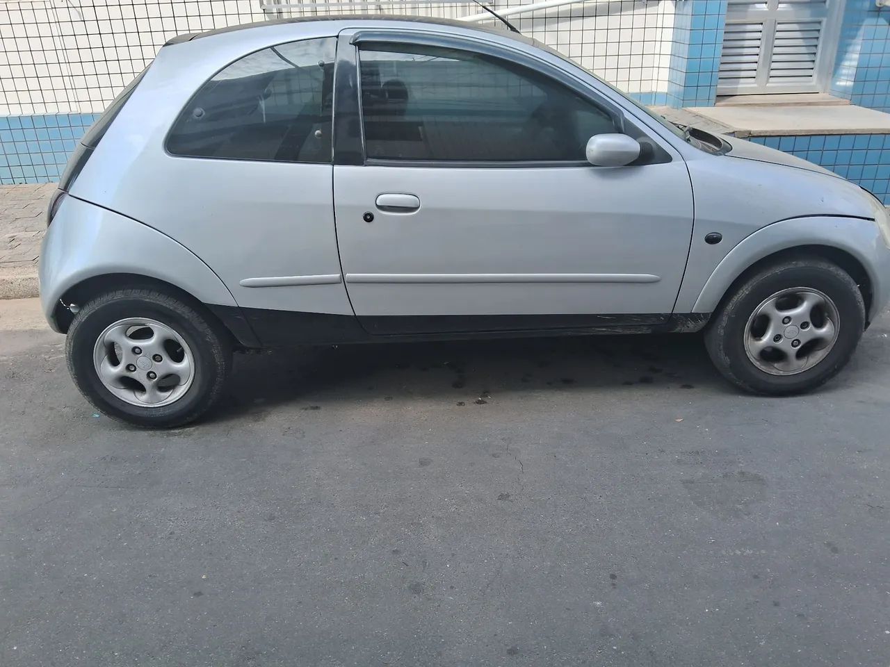 Ford  ka completo