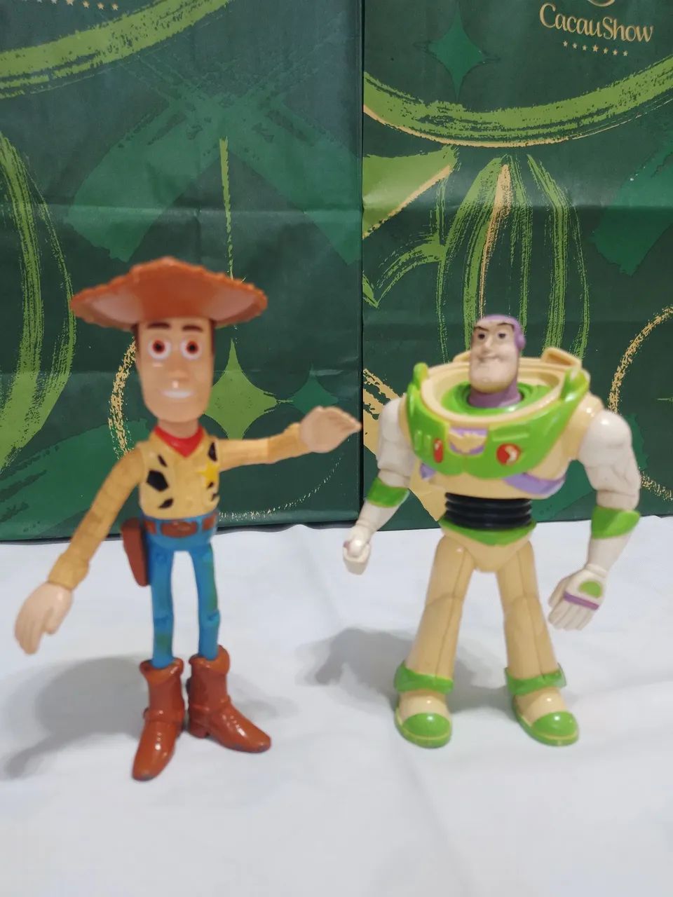 Brinquedo MC Lanche Feliz Colecionáveis <br>