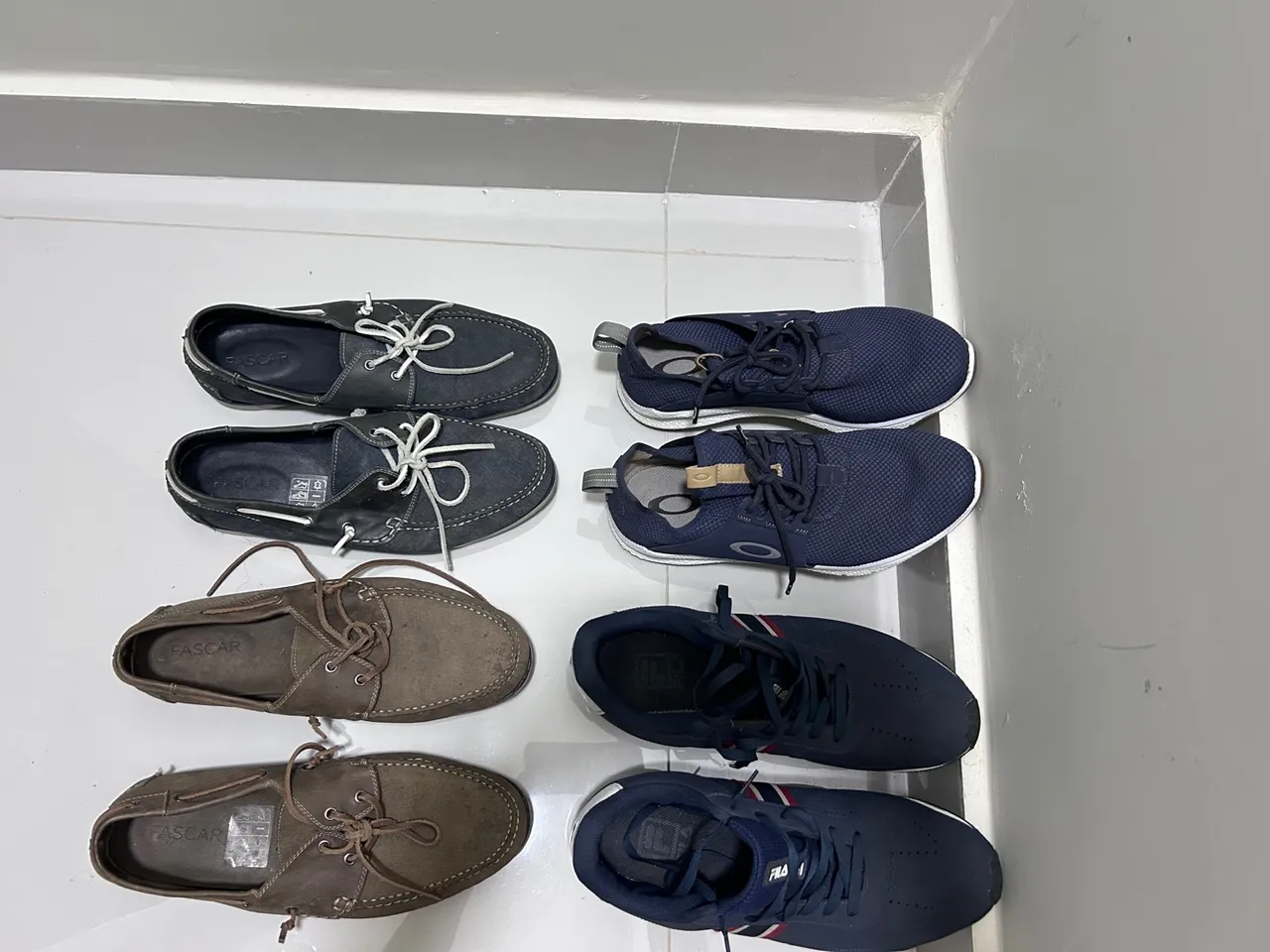 Tênis e sapatos casuais