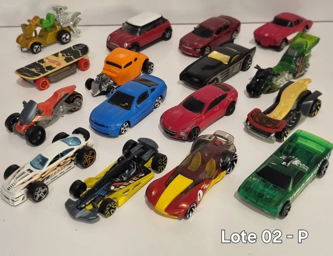 Hot Wheels Lote 16 Miniaturas - Matchbox Maisto - Pack - Foto 2