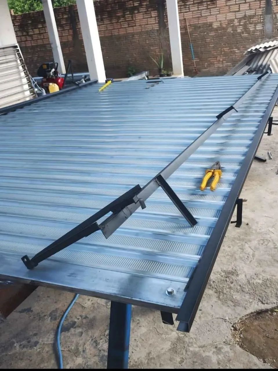 Fabricação de portas de enrolar (completa) 64253357747843120