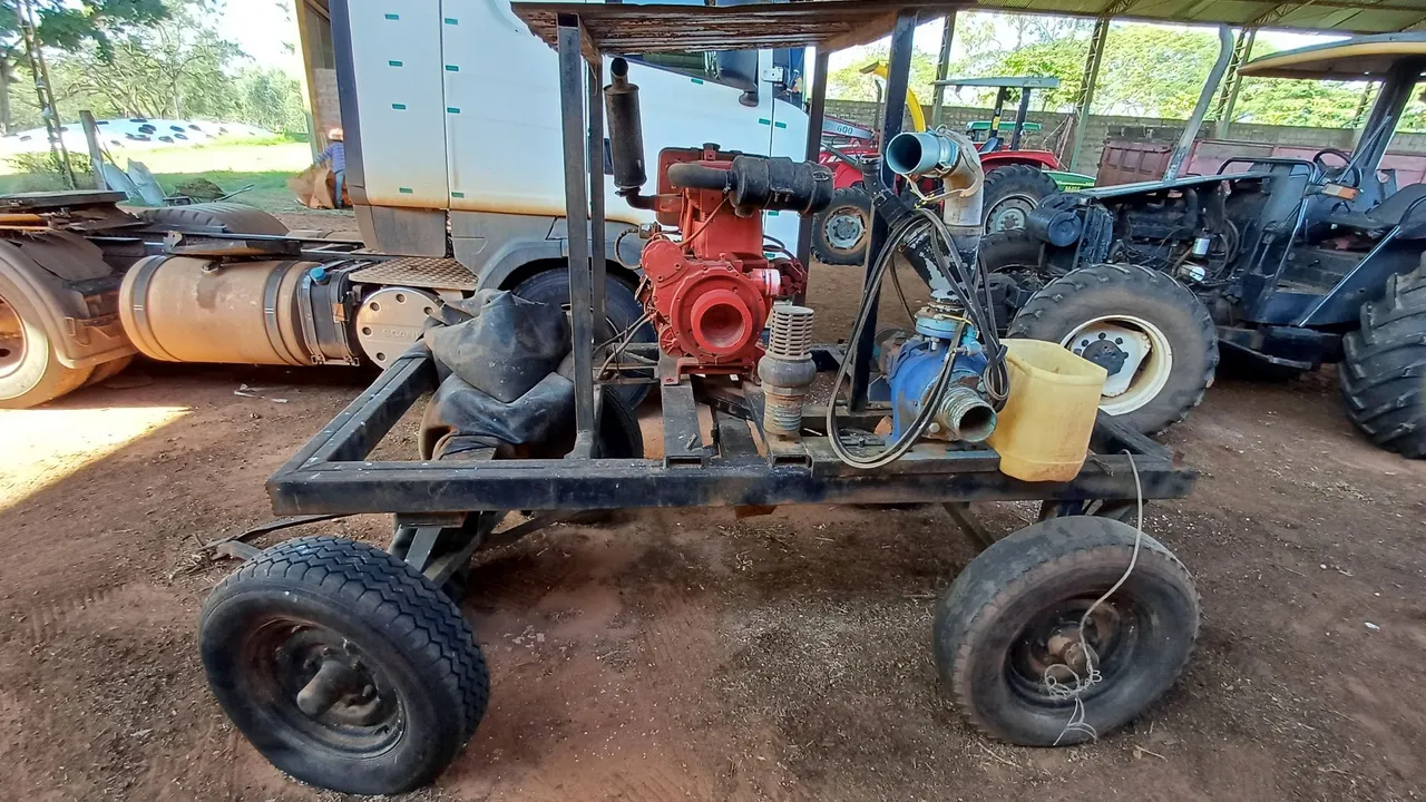 Conjunto de Bomba D'água com Motor a Diesel - Irrigação