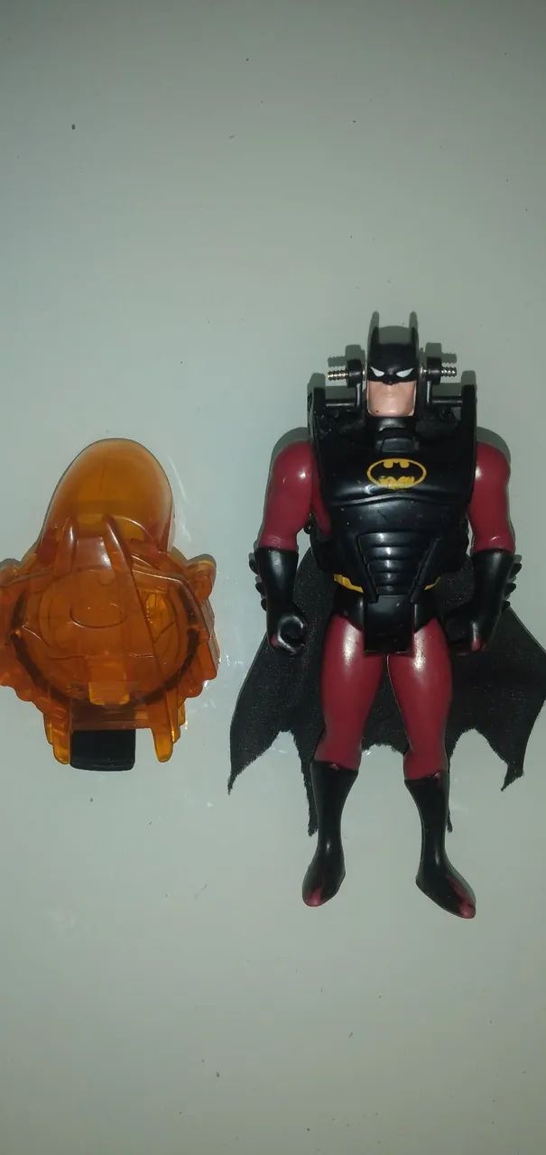 Boneco Batman com capacete - Foto 5