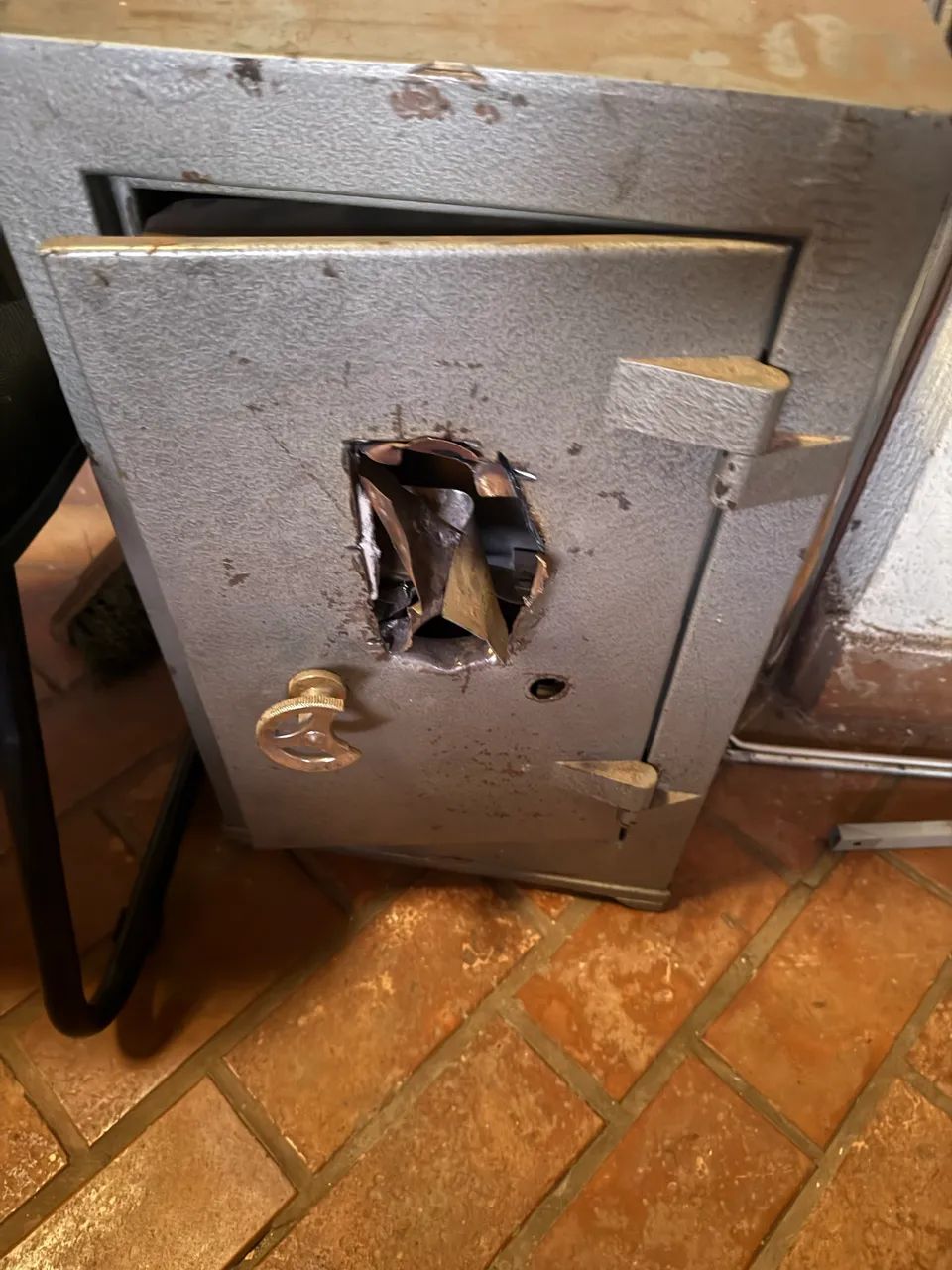 Cofre concretado para reforma  - Foto 5