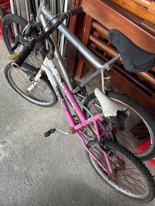 Bicicletinha e bicicleta para reformar 
