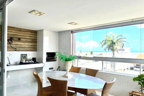 Apartamento na praia. Jardim Oceania.