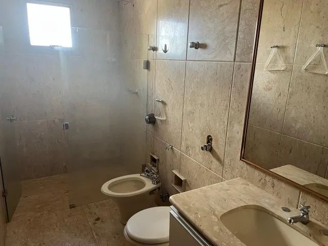 Vendo Apartamento de luxo zona central de Uberlândia Bairro fundimho - Foto 9