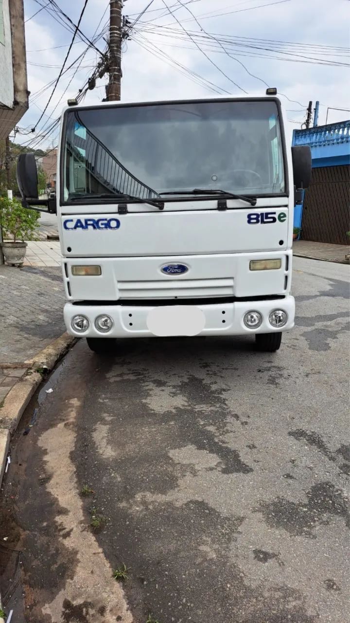 Ford cargo 815 e plataforma de guincho ano 2012.     - Foto 3