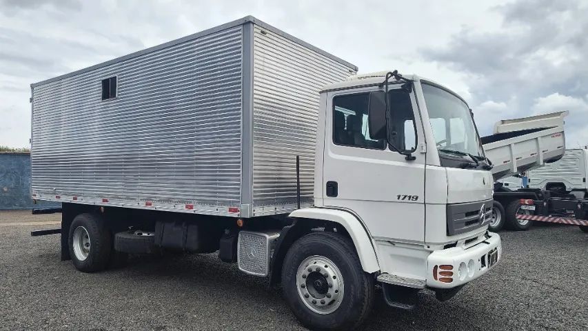 MB 1719 BAU OFICINA COMPLETA 2013