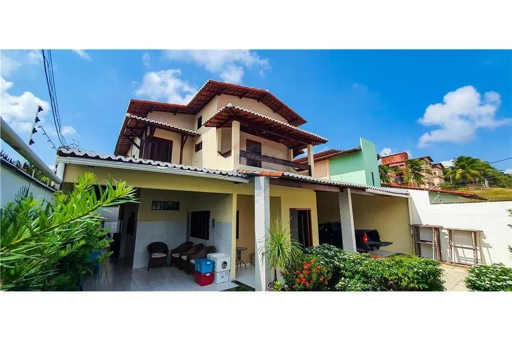 Casa Duplex em Capim Macio com 06 quartos sendo 04 suítes