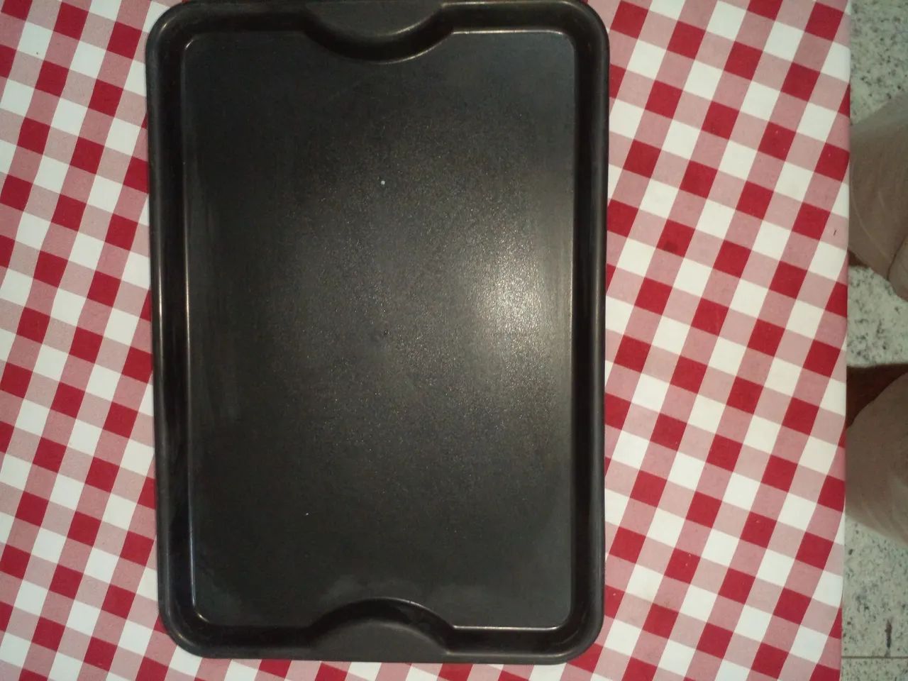 Bandeja para restaurante e lanchonetes.