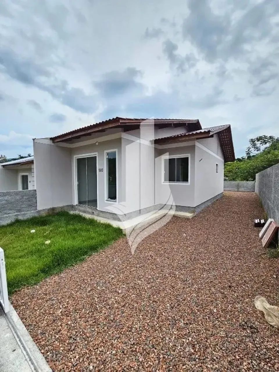 Casa em Indaial, com entrada facilitada