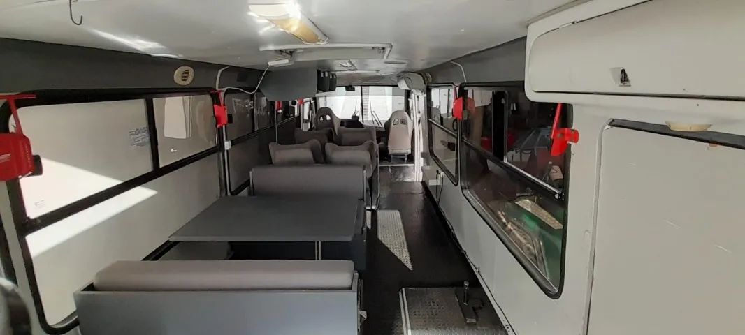 Motorhome Volkswagem 9-150 chassi longo 2008 - Motor Turbo - Foto 2