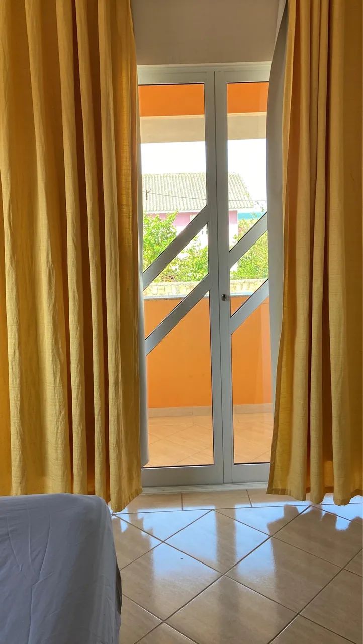 Aluga-se casa de praia na Pinheira á 100m da praia - Foto 6