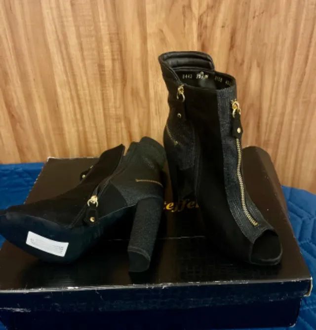 Bota Carmen Stefens - R$ 59,00 Baixou!!! - Foto 2