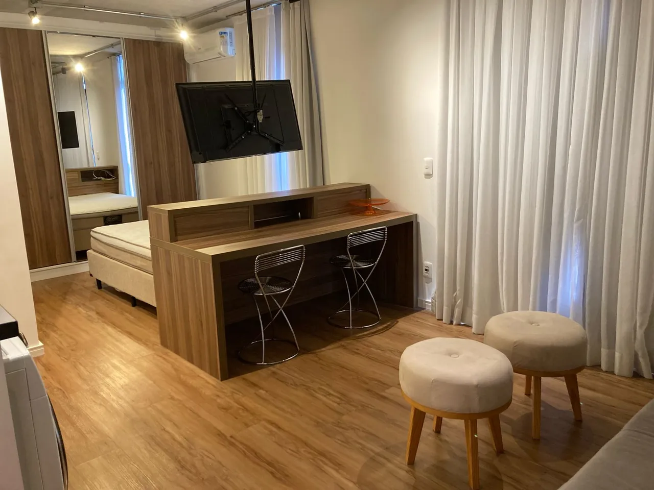 Studio mobiliado para aluguel - Alto da Boa Vista - Santo Amaro - São Paulo - SP