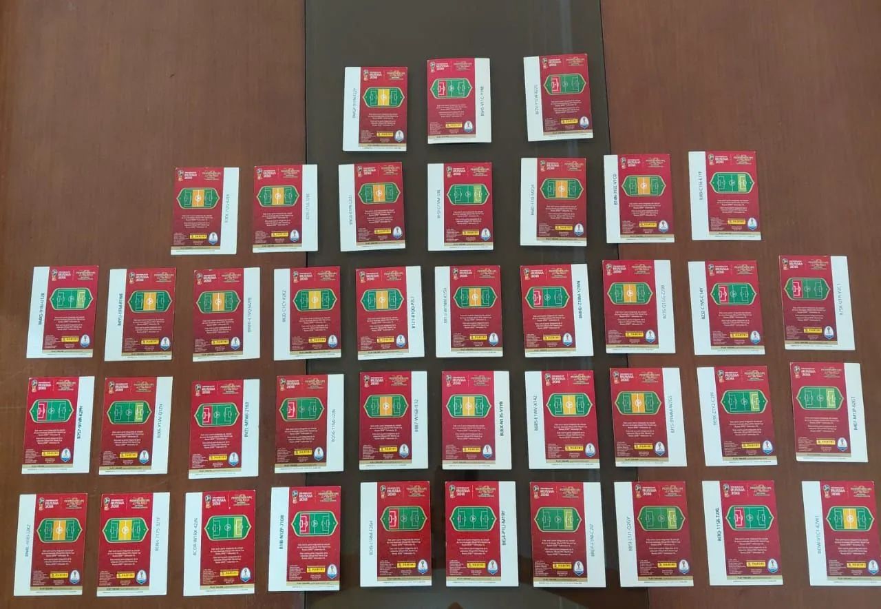 40 cards Panini - Copa do Mundo 2018 - Foto 3