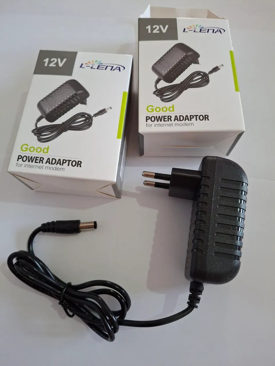 2 Fontes Adaptador 12V L-LENA para alimentar modems de internet, roteadores e cameras