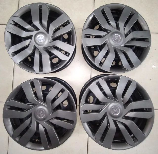 Rodas de ferro Originais Peugeot com calotas aro 15 4x108 - R$ 250,00 und