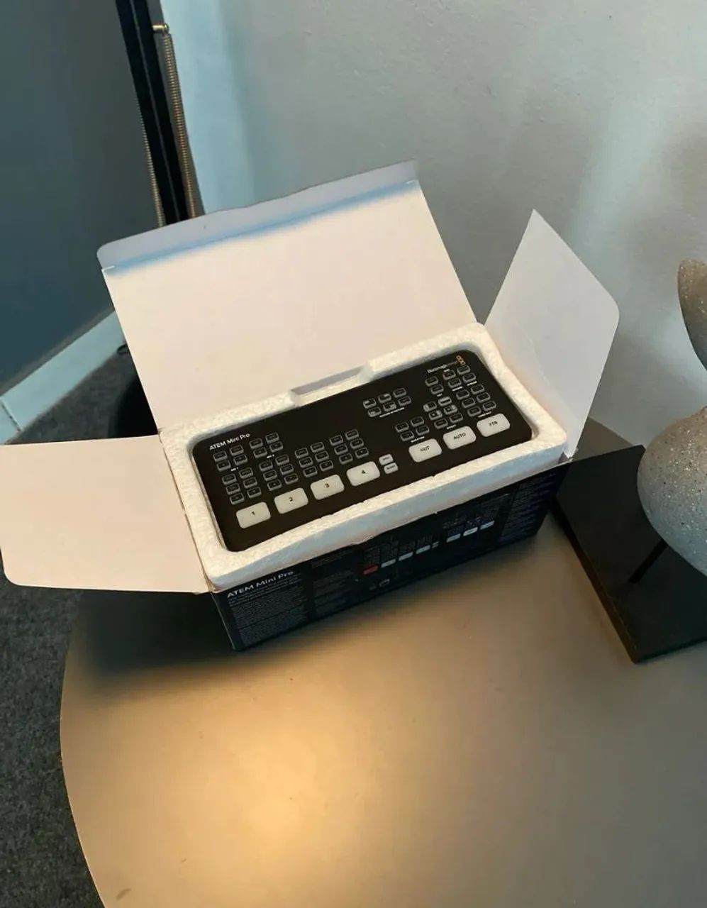 Blackmagic atem mini pro mesa de corte switcher - Foto 2