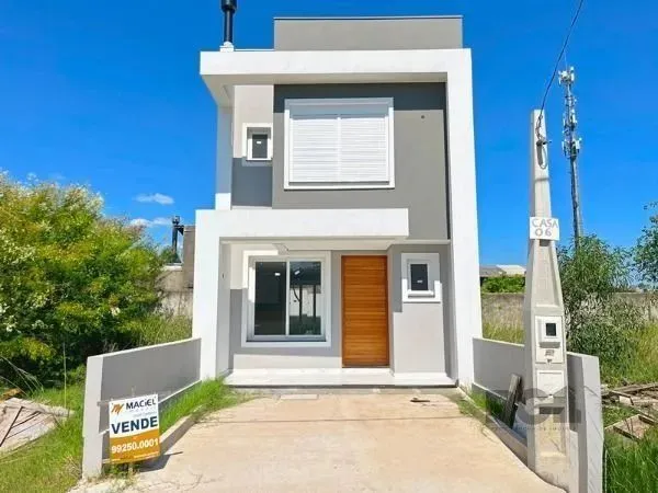 Casa para Venda - 120m², 3 dormitórios, sendo 1 suites, 2 vagas - Hípica