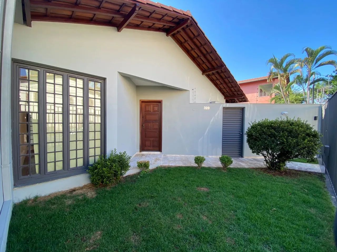 Imóvel para aluguel tem 200 metros quadrados com 3 quartos em Santa Amélia - Belo Horizont