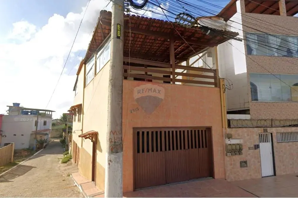Casa com 4 quartos (2 suítes), em Marataízes ES.