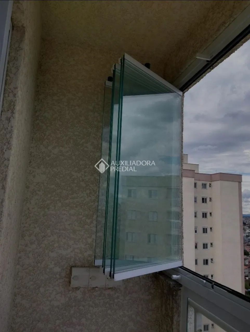 Apartamento para Alugar - 58m² | Último Andar (16º) 2 quartos 1 vaga de garagem 1 banheiro - Foto 4