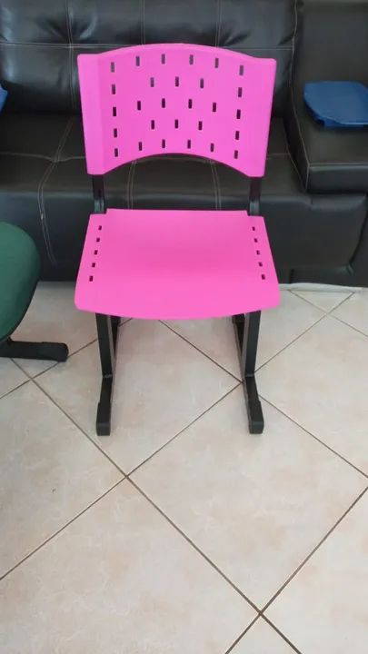Cadeiras Plásticas - Oferta de Carnaval! - Foto 6