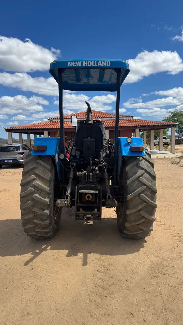 Trator new holland Tl 85 2014 - Foto 5