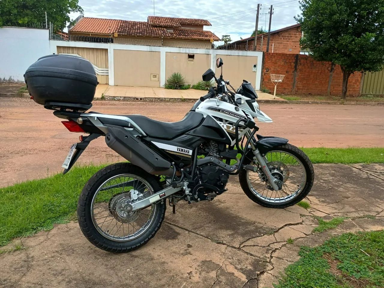 Vendo XT Cross  - Foto 3