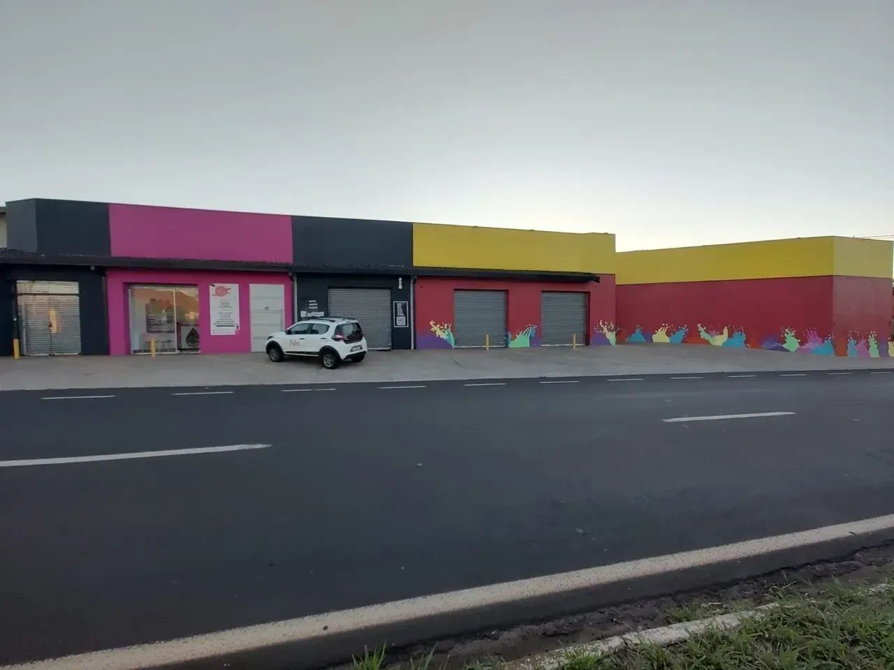 Prédio/Edifício inteiro para venda possui 700 metros quadrados com 15 quartos