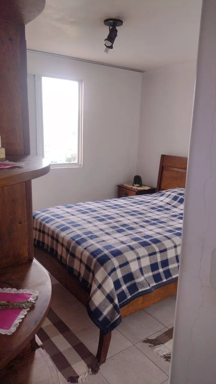 Jogo de quarto madeira maciça  - Foto 2