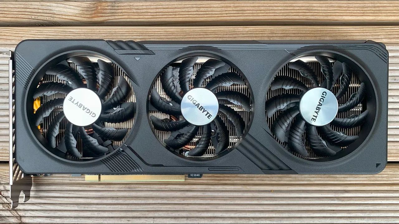 Rtx4060 gigabyte triple fan - Foto 2
