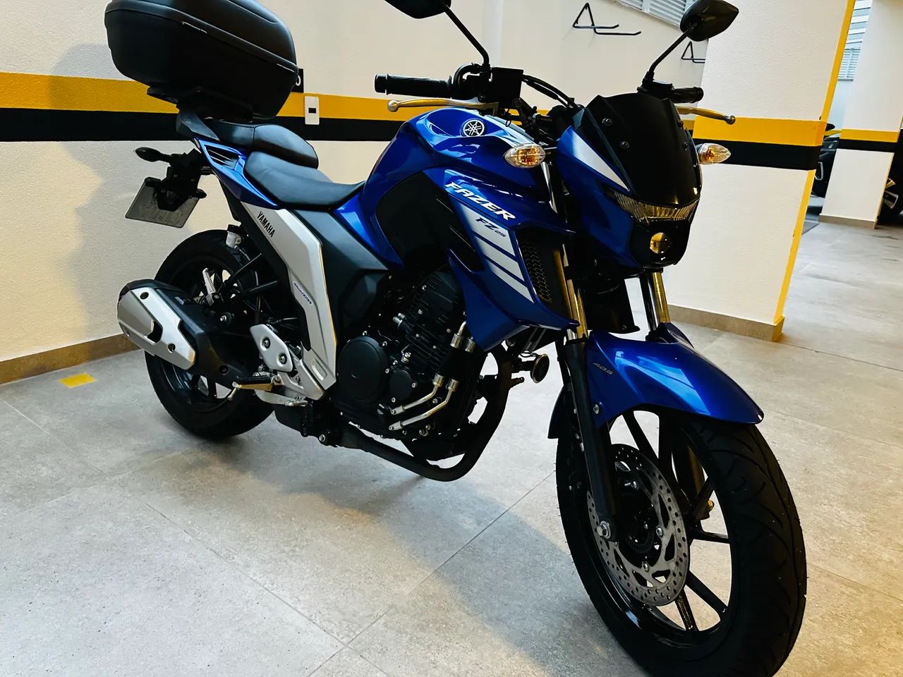 Yamaha Fazer 250 ano 2023 - Apenas 6.700 km  - Foto 3