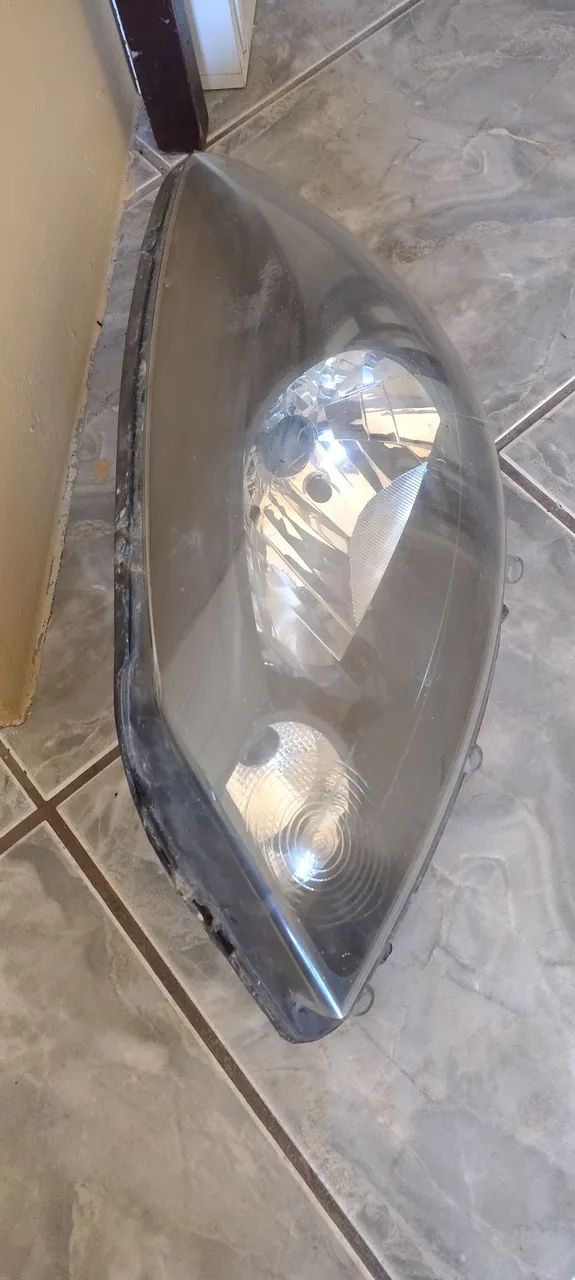Farol esquerdo Sandero 2014 - Foto 3