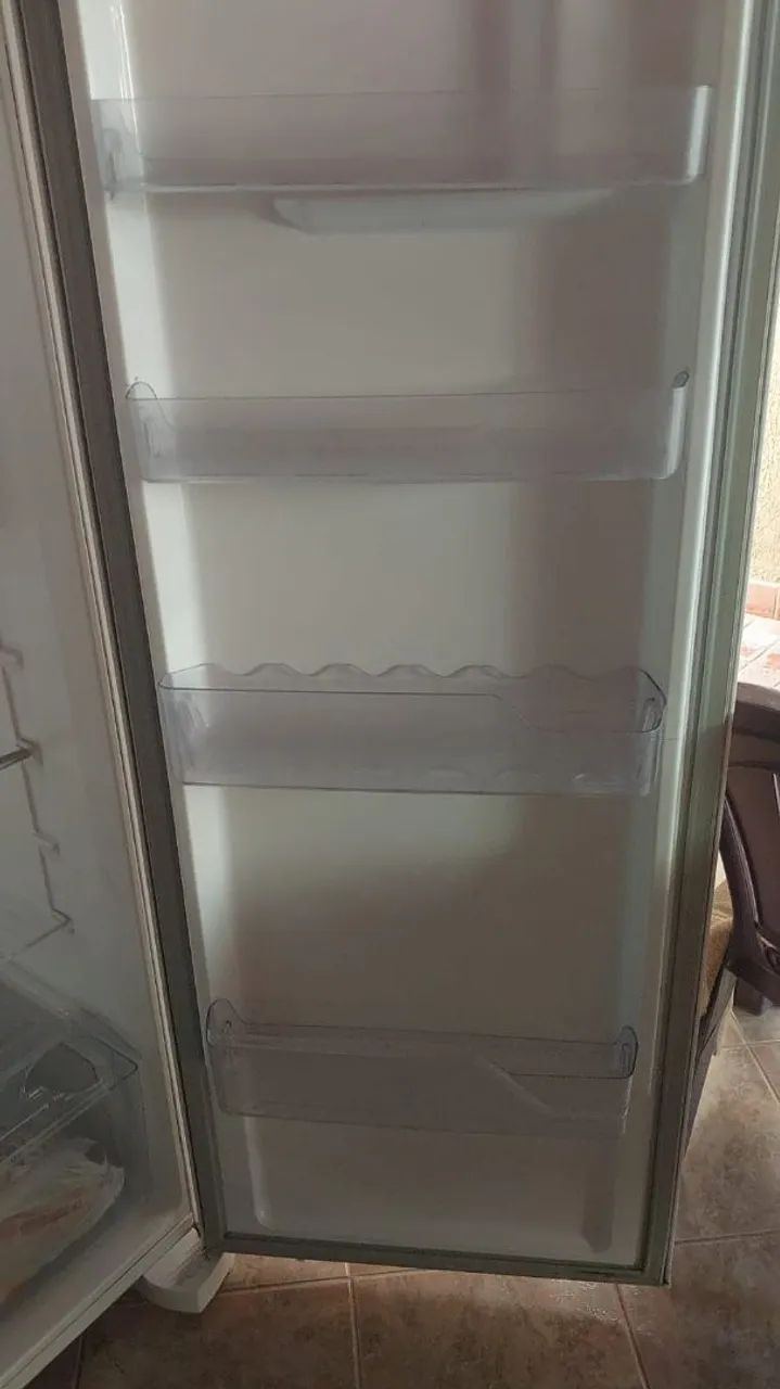 Geladeira Eletrolux  - Foto 2