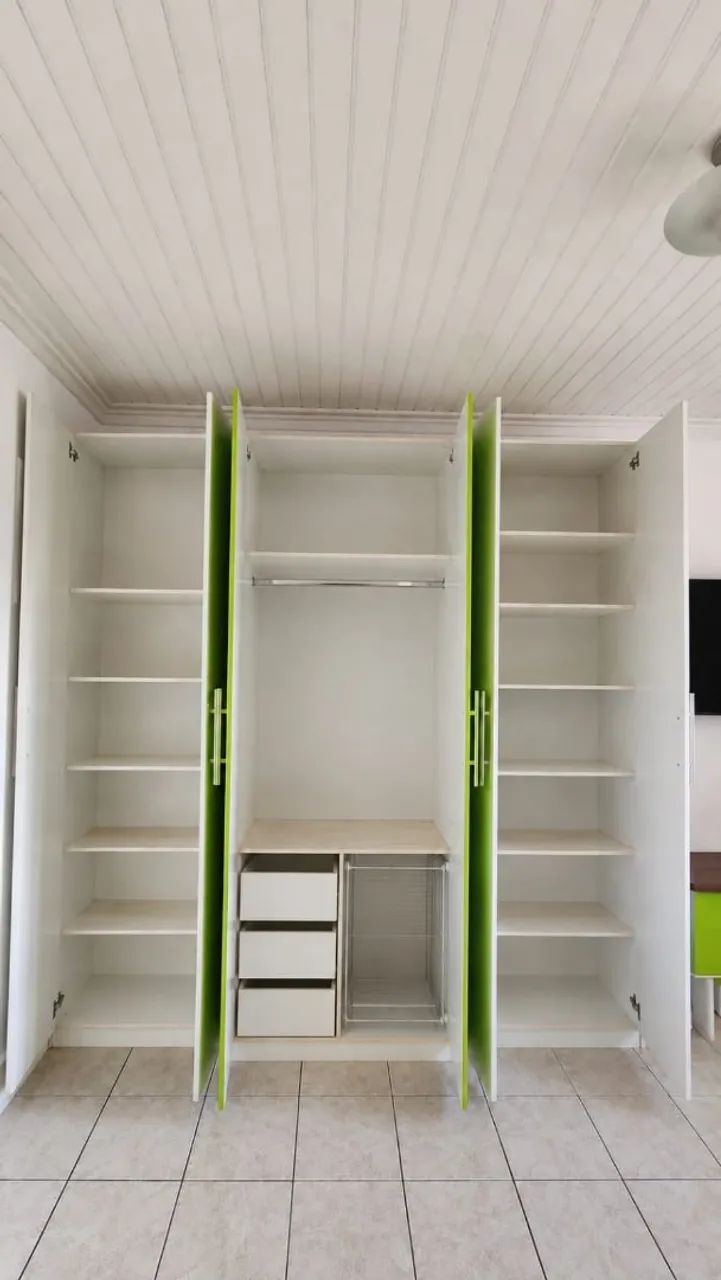 Vendo guarda roupa grande  - Foto 2