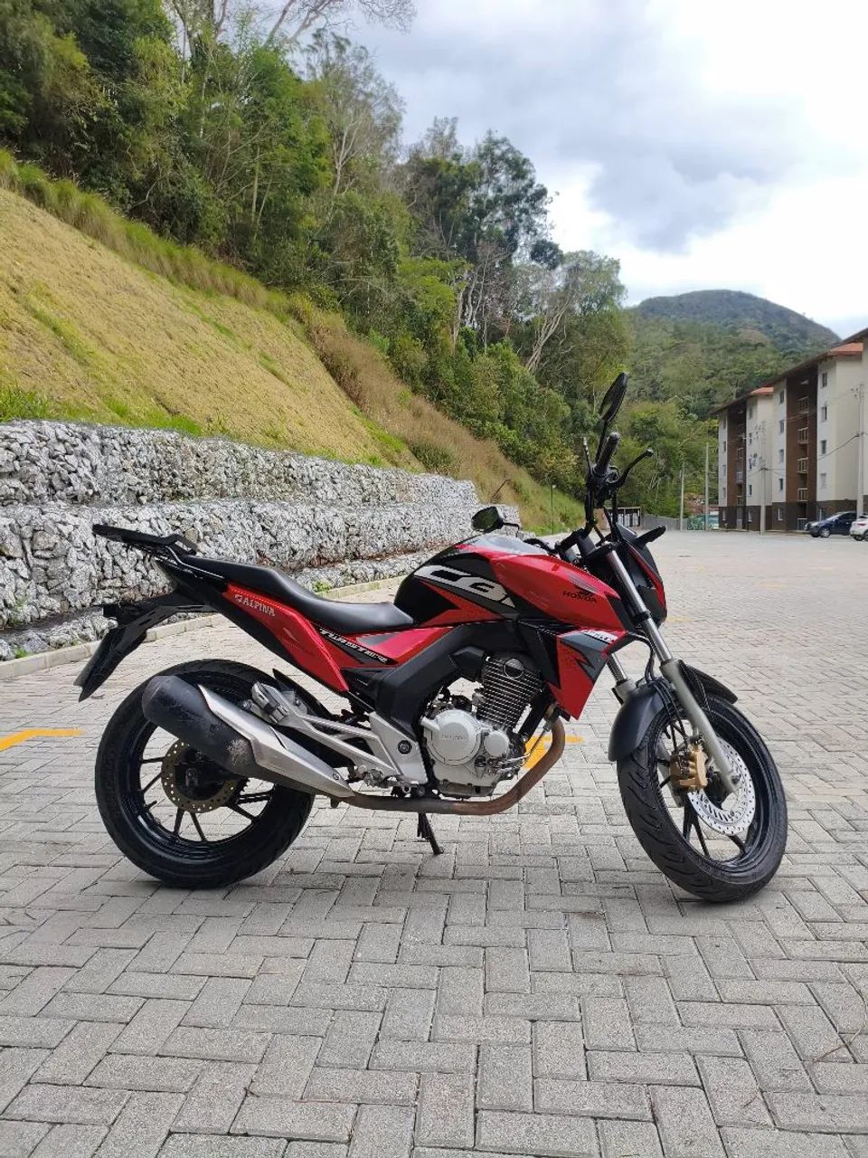 CB 250F Twister  - Foto 3