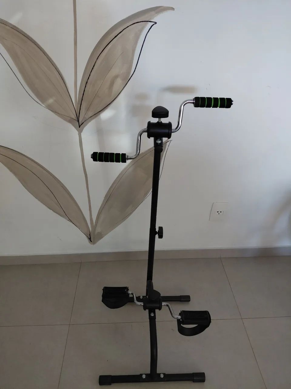 MINI BICICLETA ERGOMETRICA PARA MÃOS E PÉS, G