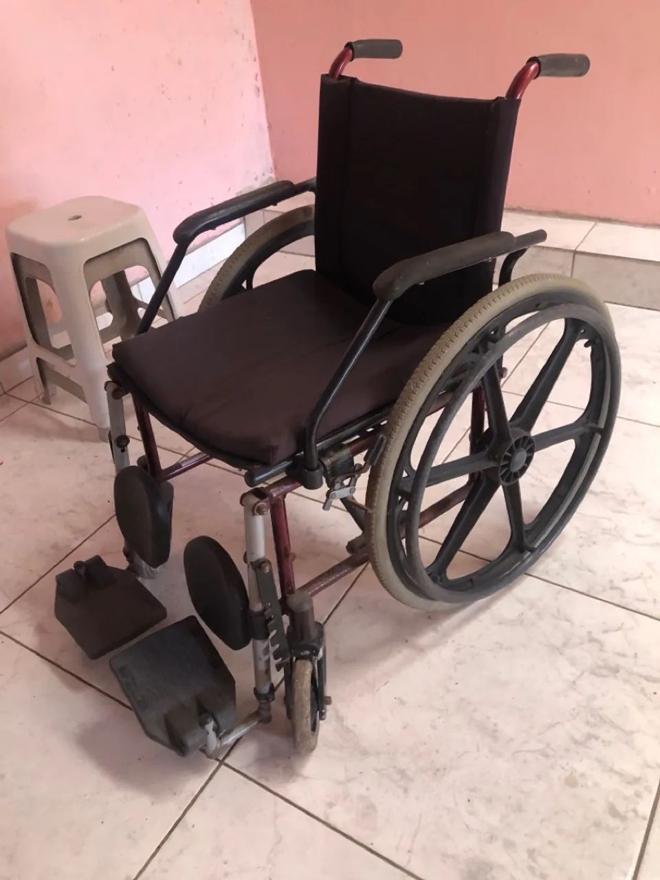 Cadeira de rodas  - Foto 2