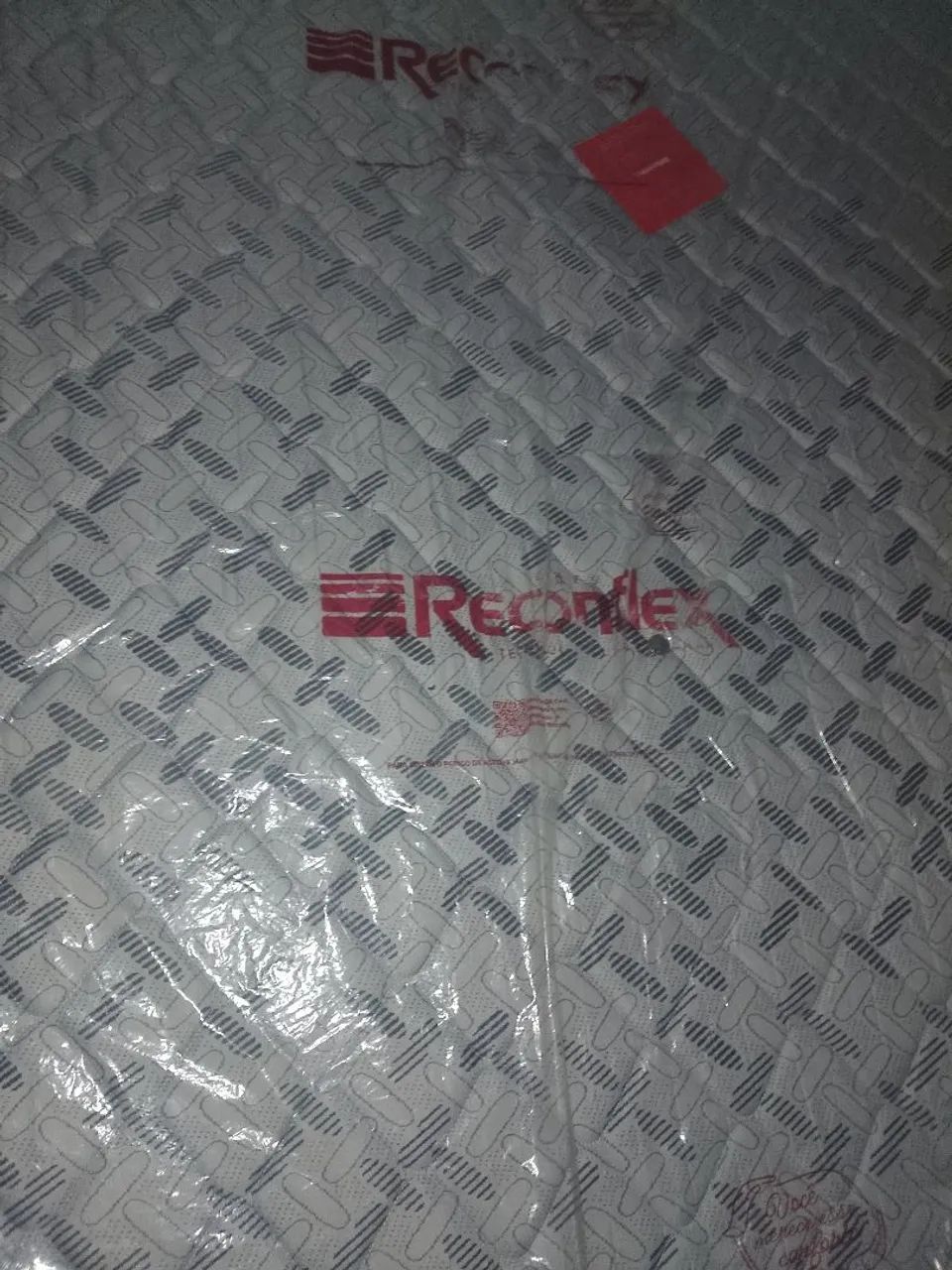 Cama nova de casal no plástico  - Foto 3