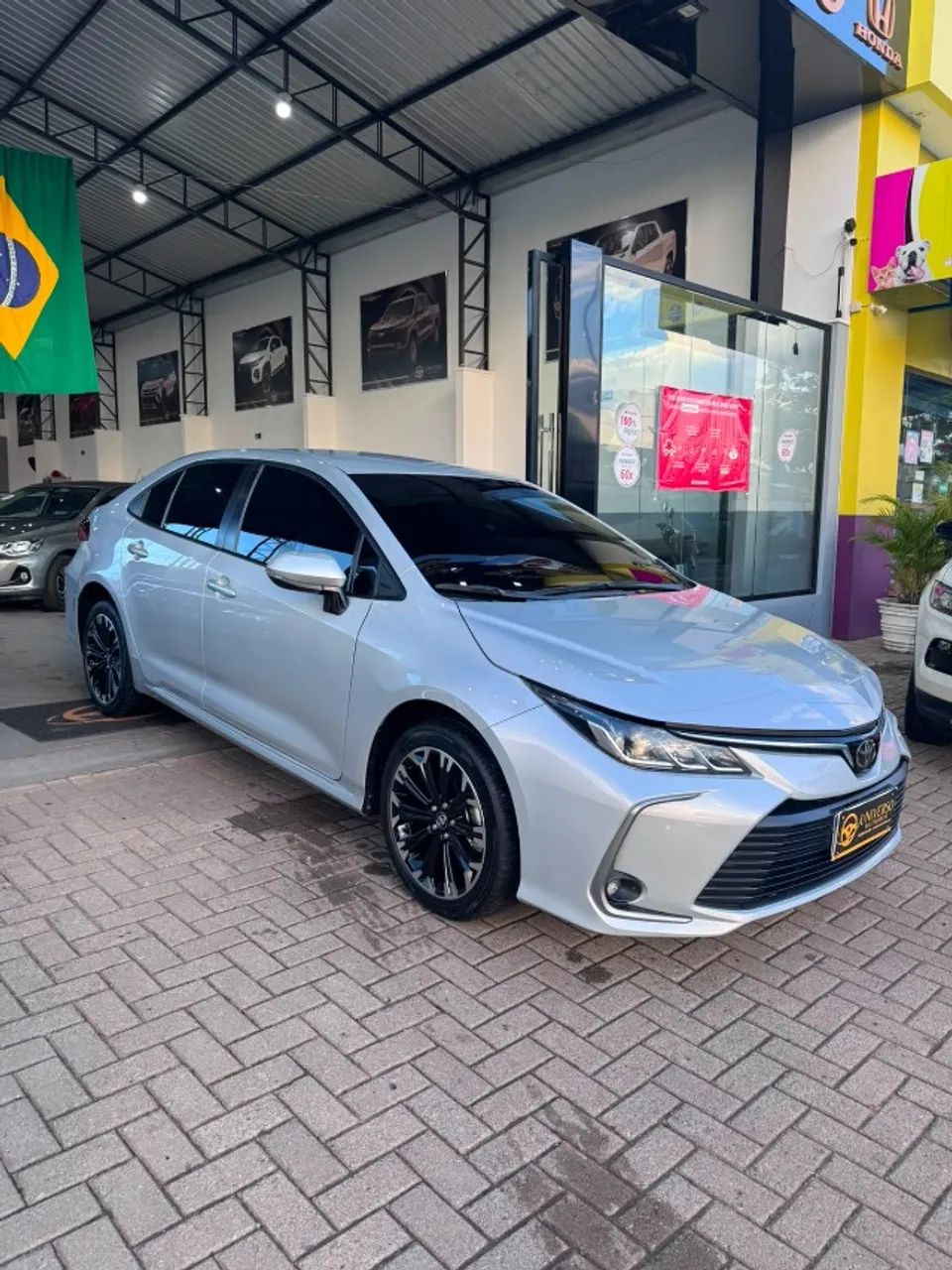 Toyota Corolla XEI 2.0 Flex 16V Aut. 2023 - Foto 2