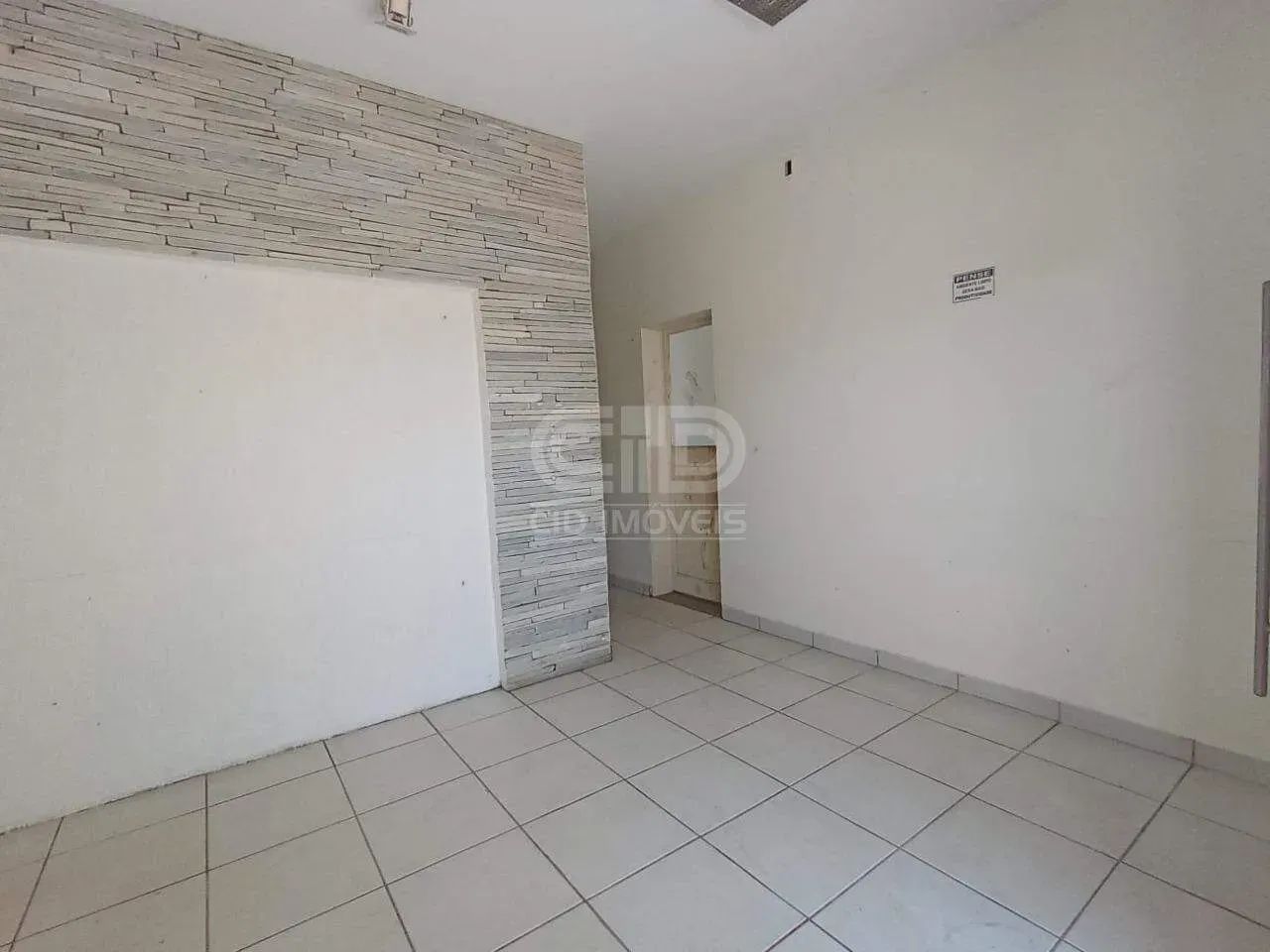 Casa Comercial à Venda no Bosque da Saúde, em Cuiabá  5 Salas e 4 Vagas - Foto 4