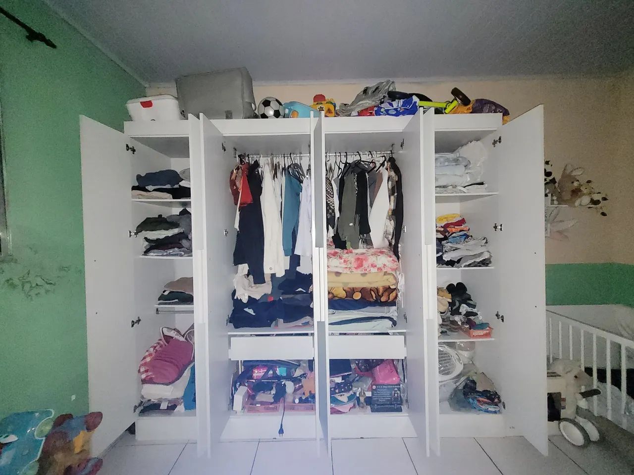 Guarda roupa 8 portas branco - Foto 2