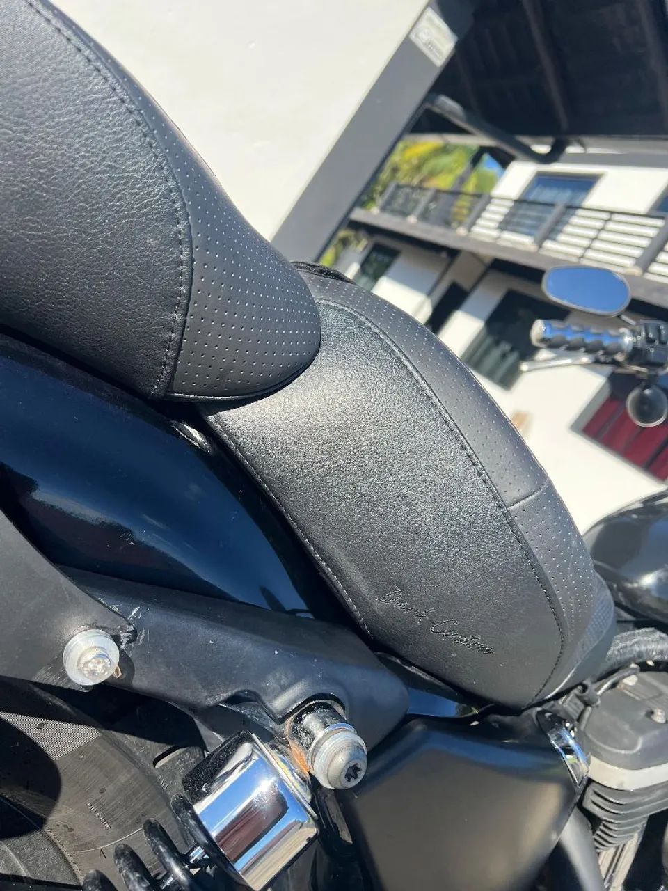 Harley Davidson 883R 2009 - Foto 3