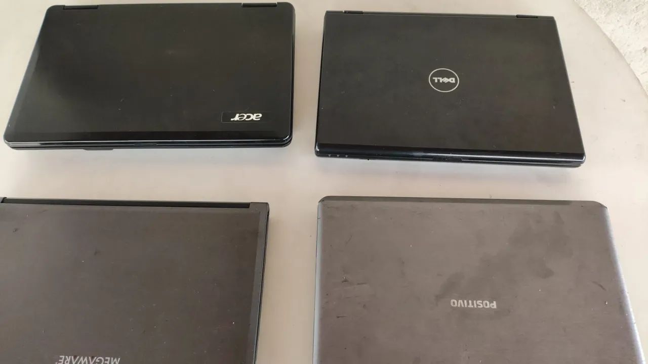 4 notebooks funcionando, só precisa pequenos reparos, 100 cada